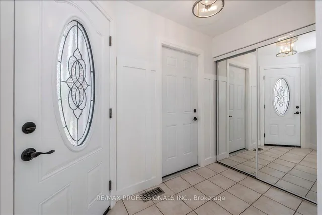 10 Corrie Cres, Essa 4