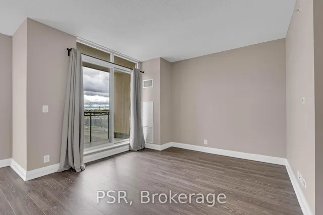 24 Woodstream Blvd #715, Vaughan 4