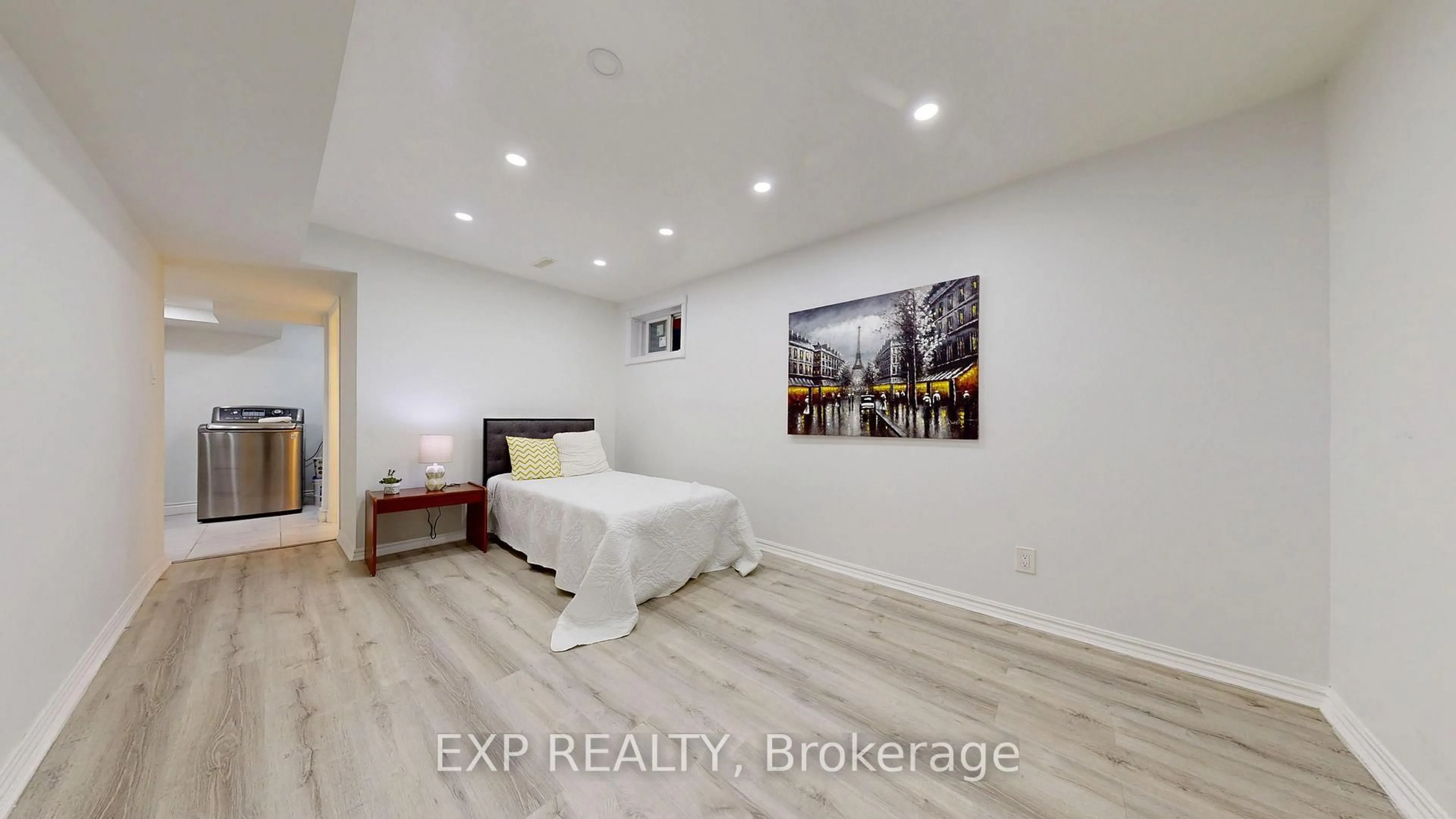 trreb/IMG-N13826842_0f6a7079-6dda-46ec-a0c7-73a8ce87c95f-l.jpg