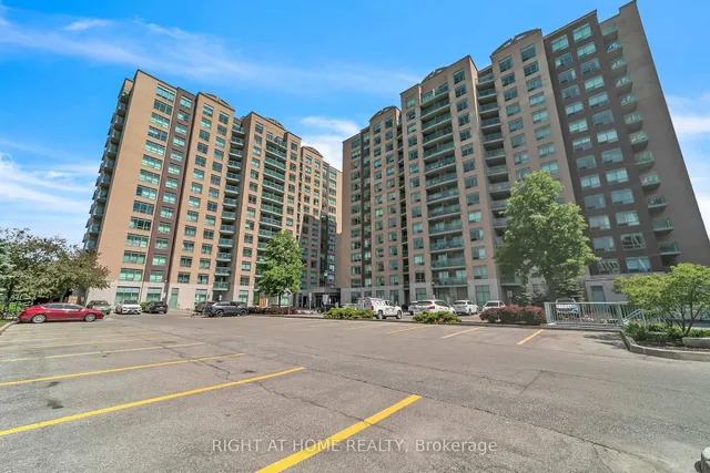 11 Oneida Cres #1202, Richmond Hill 3