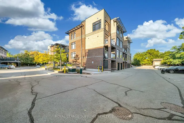 8167 Kipling Ave #43, Vaughan 2