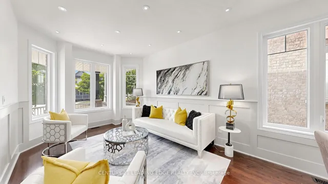 7 Philips Lake Crt, Richmond Hill 3