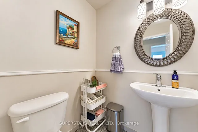 109 Heathwood Heights Dr, Aurora 3