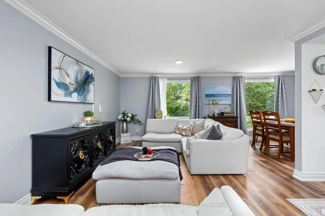 3211 Cowan Ave, Innisfil 2