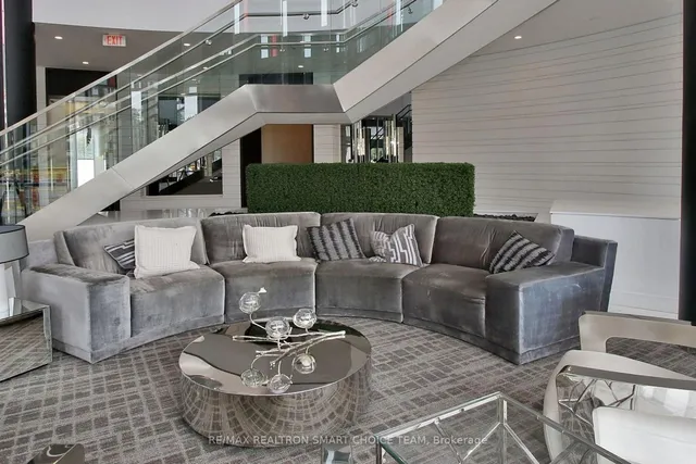 9471 Yonge St #349, Richmond Hill 5