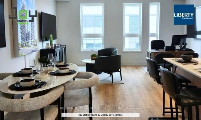 170 Anderson Ave #TH3, Markham