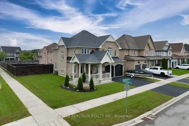 2 Bamburg St, Georgina 2
