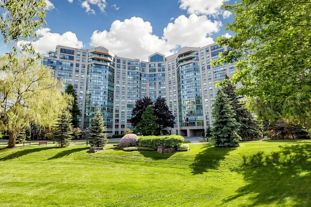 7805 Bayview Ave #413, Markham 2