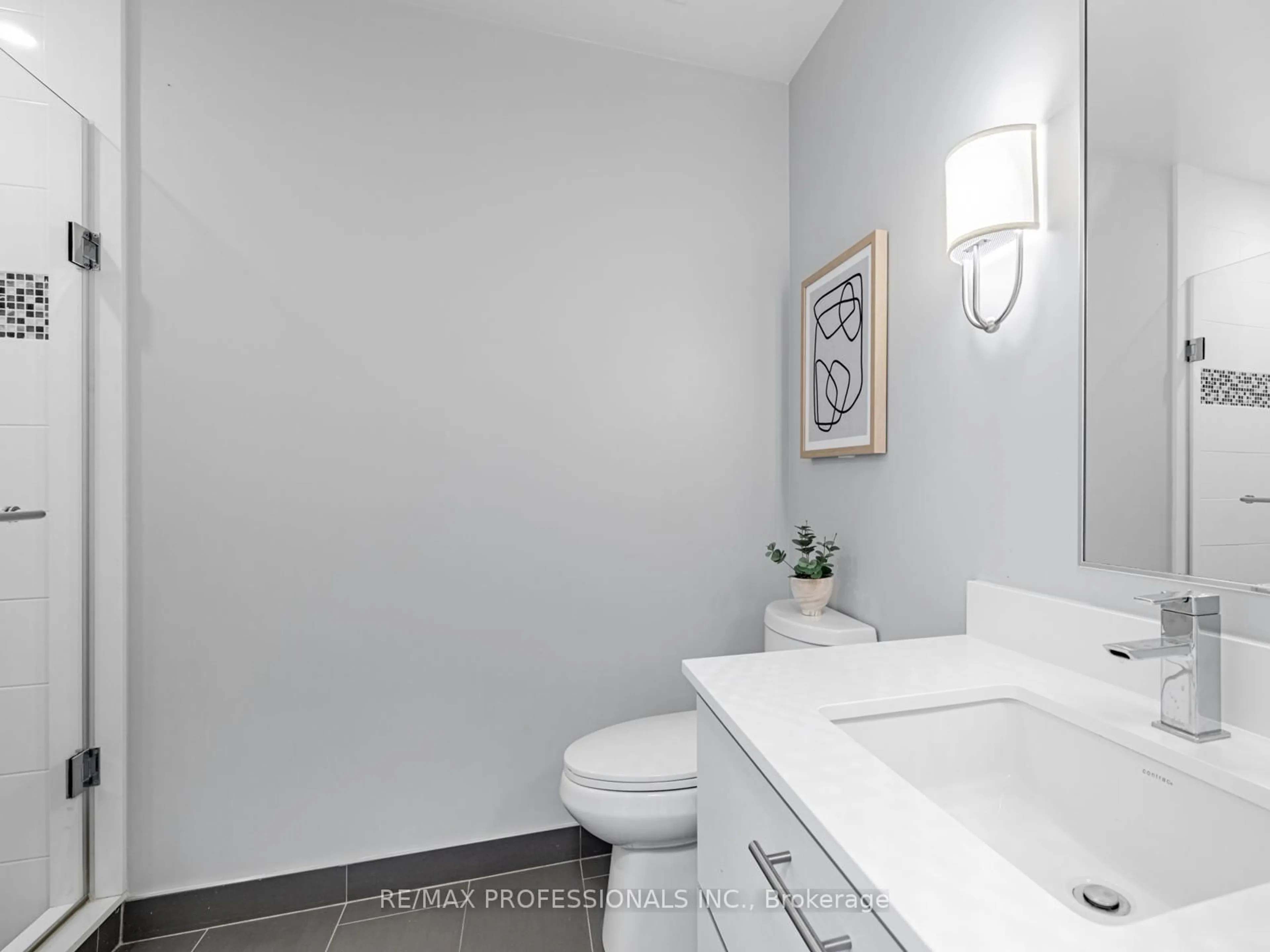 trreb/IMG-N13829902_0a9c7fb1-5773-4549-9df7-c7eb56251e92-l.jpg