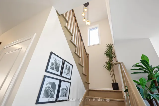 335 Busato Dr, Whitchurch-Stouffville 2