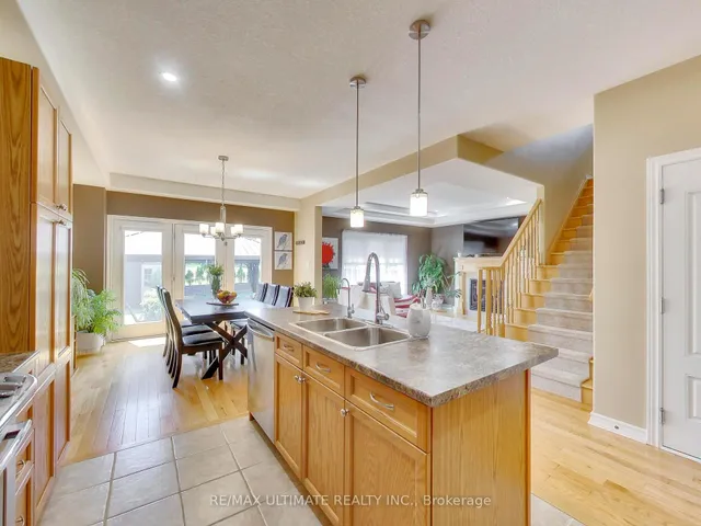 152 Gray Ave, New Tecumseth 2