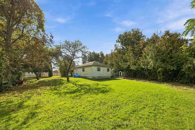 85 Catering Rd, Georgina 5