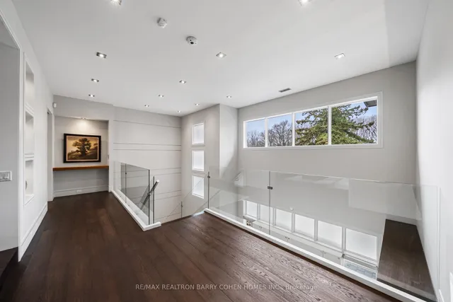 19 Maryvale Cres, Richmond Hill 2