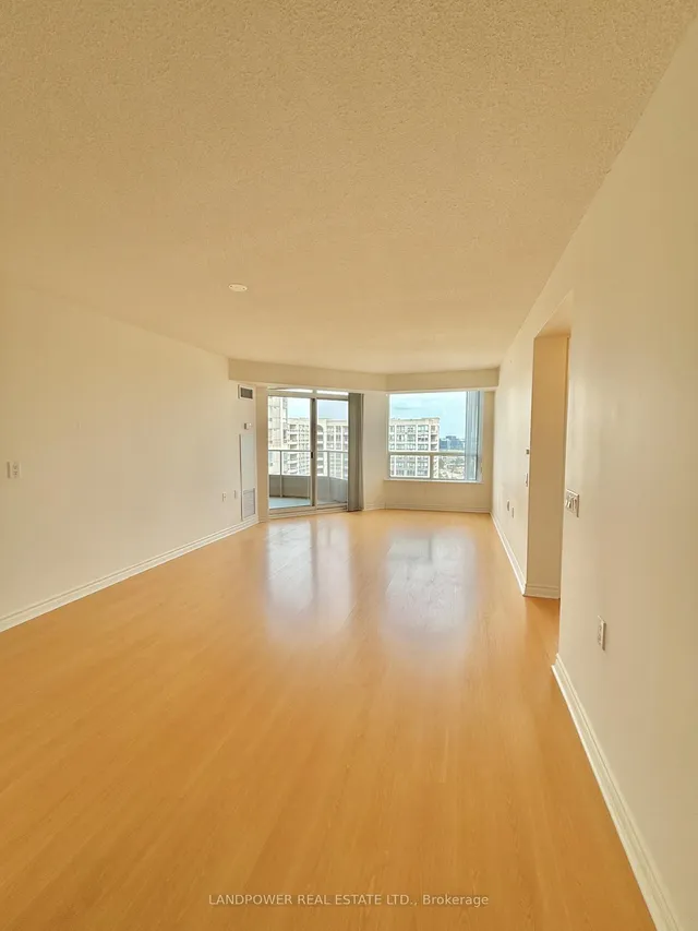 9015 Leslie St #1202, Richmond Hill 3