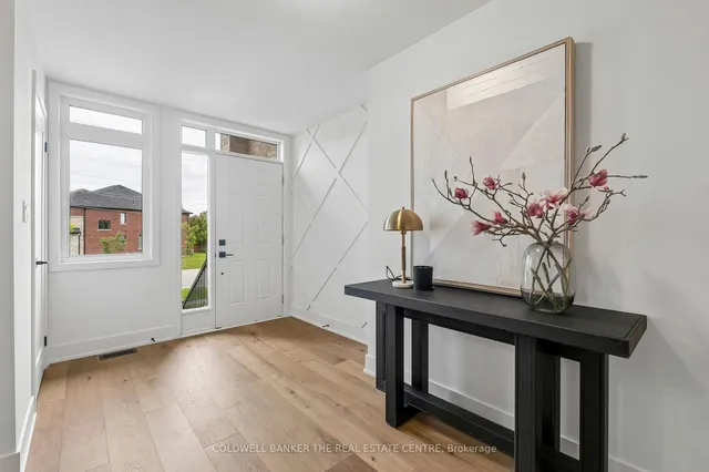 5 Ballinger Way, Uxbridge 2