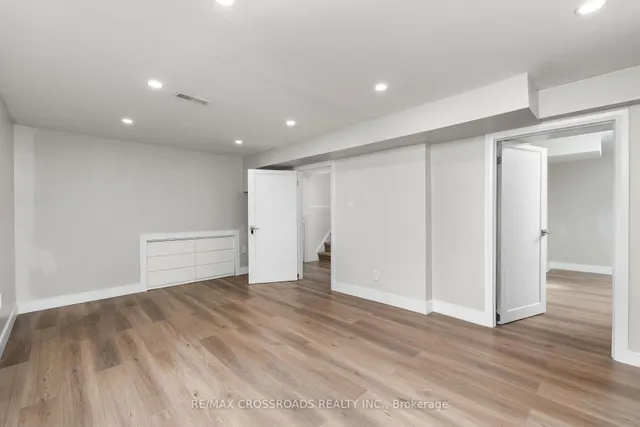 184 Laverock Ave, Richmond Hill 4