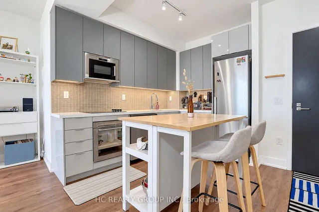 2916 Highway 7 #1201, Vaughan 5