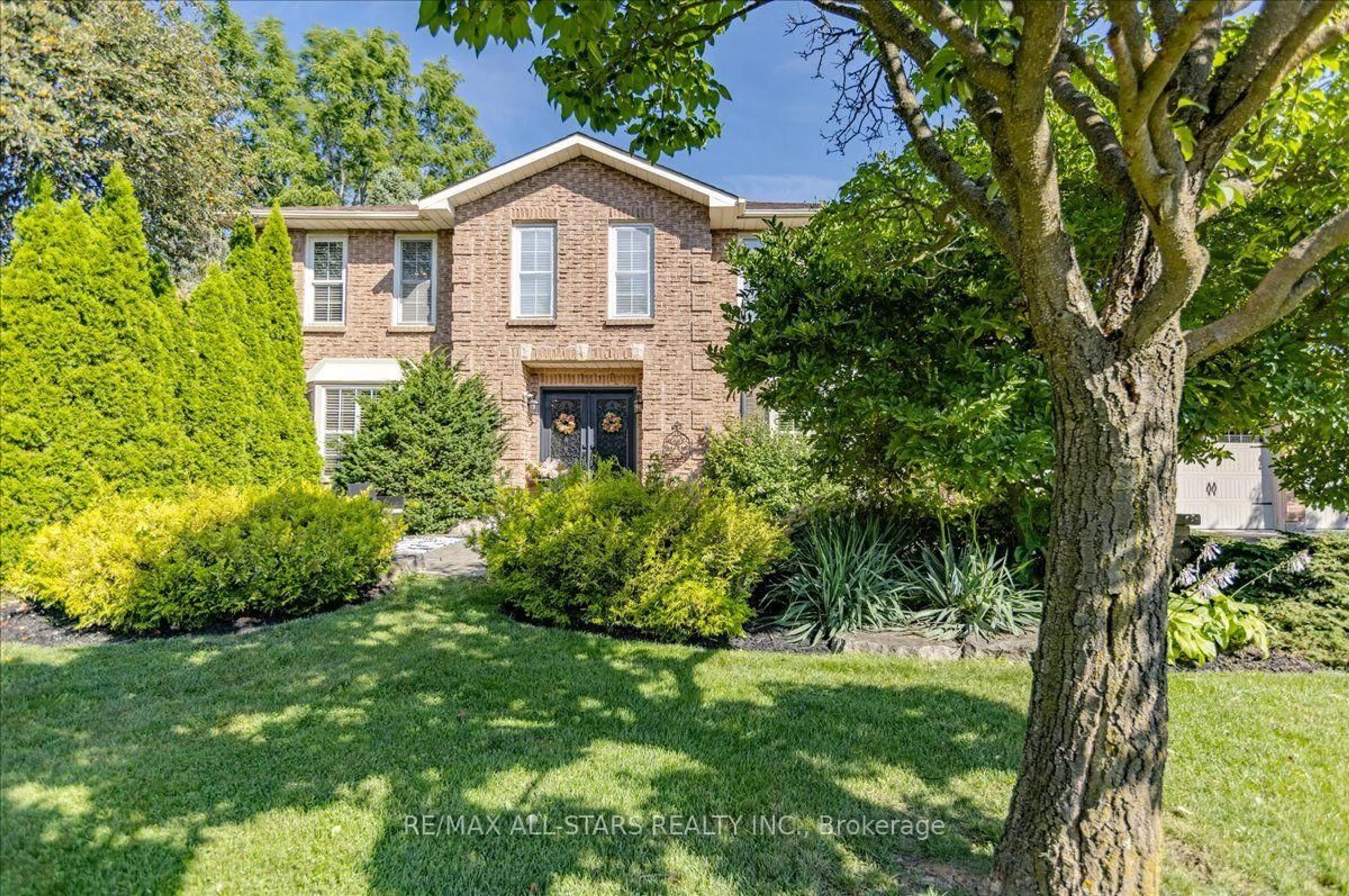 trreb/IMG-N13835750_c286bc8c-1214-48d5-8244-16cc1b857dfa-l.jpg