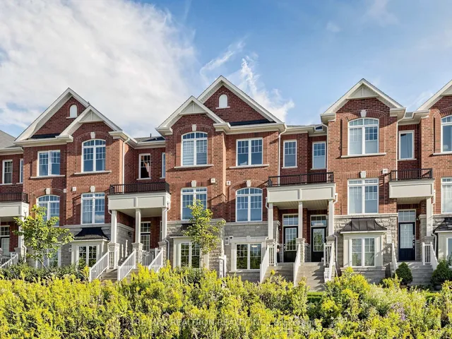 71 Dundas Way, Markham 1