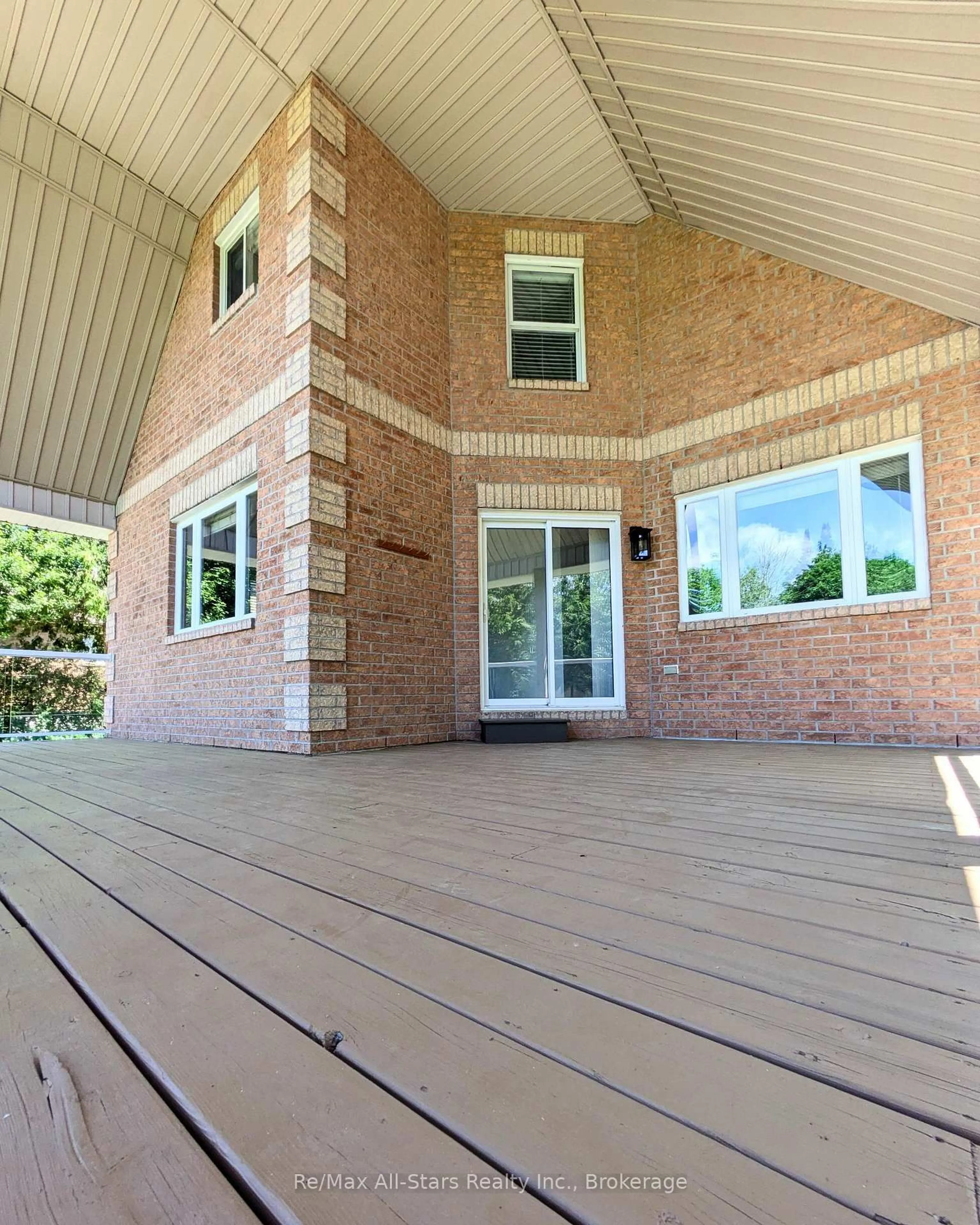trreb/IMG-N13836394_1912e6b0-ab65-4926-b196-0649477d294f-l.jpg