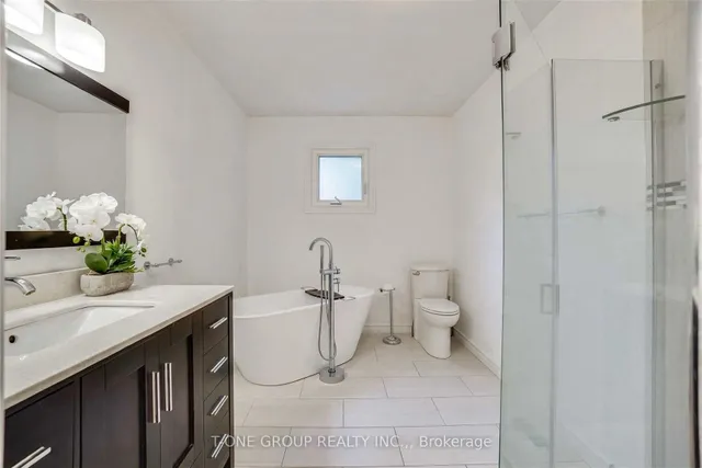 77 Parkway Ave, Markham 5