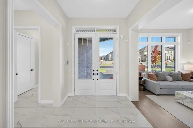 24 Ironwood Tr, Adjala-Tosorontio 4