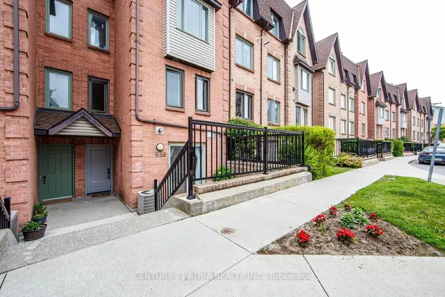 75 Weldrick Rd #938, Richmond Hill 3