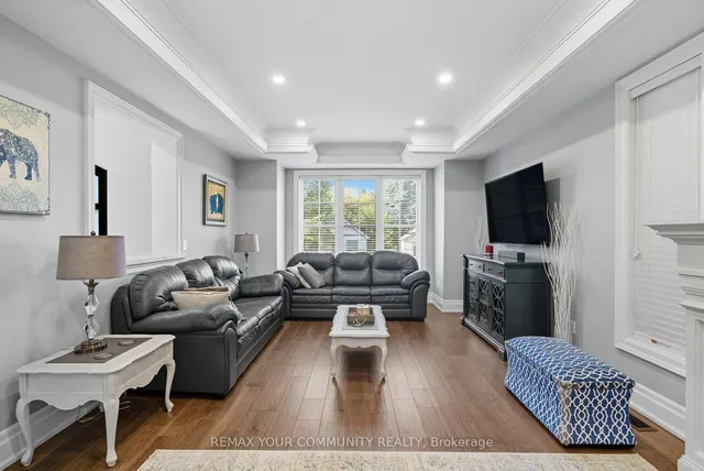 47 Hall St, Richmond Hill 5