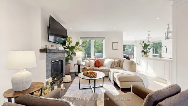 19 Amberglen Crt, East Gwillimbury 5