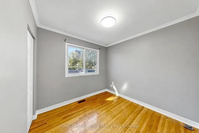 65 Walter Ave, Newmarket 5