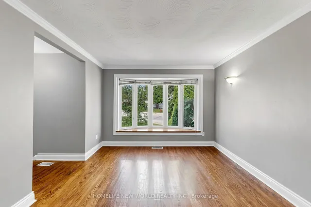 65 Walter Ave, Newmarket 4