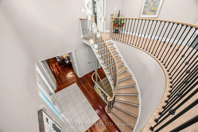 62 Longwater Chse, Markham 3