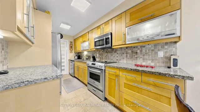 4 Doral Gate, Markham 5