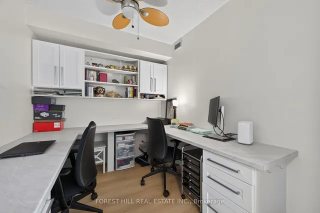 350 Red Maple Rd #407, Richmond Hill 5