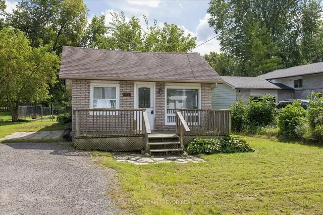 247 Parkway Ave, Georgina 3