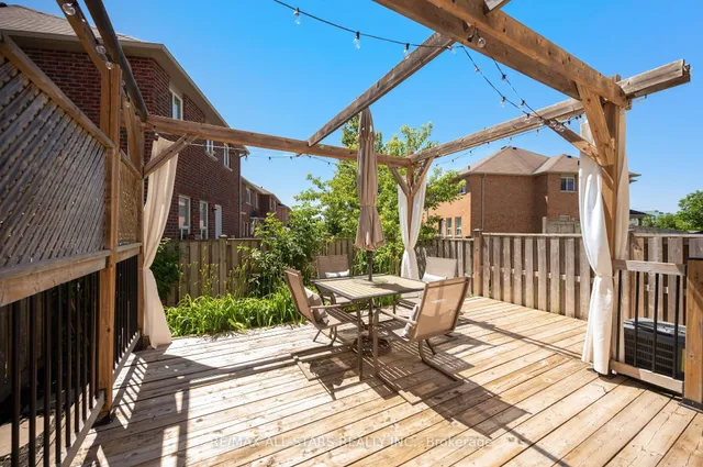 195 Richard Underhill Ave, Whitchurch-Stouffville 5