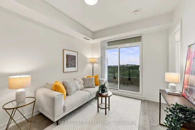 1 Grandview Ave #601, Markham 4