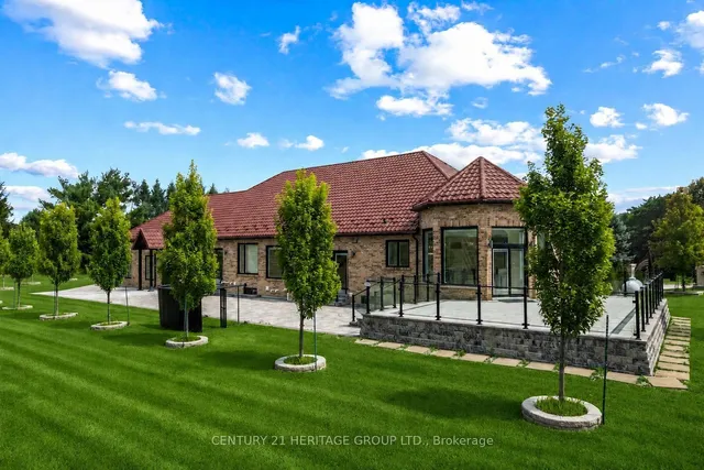 4 Loch Erne Lane, King 5