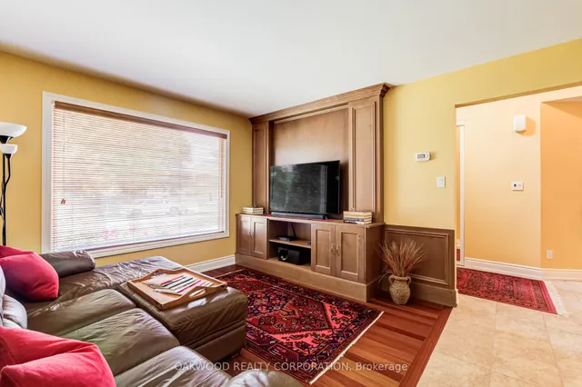 486 Greenock Dr, Vaughan 5