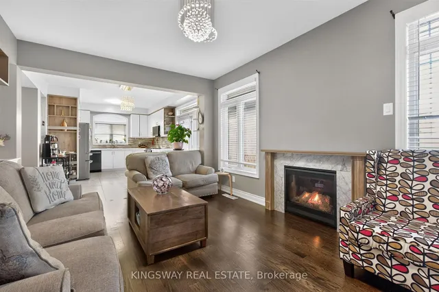 949 Langford Blvd, Bradford West Gwillimbury 5