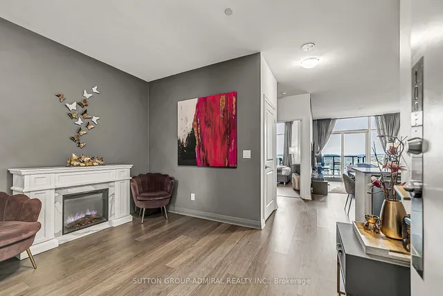 55 Oneida Cres #1005, Richmond Hill 4