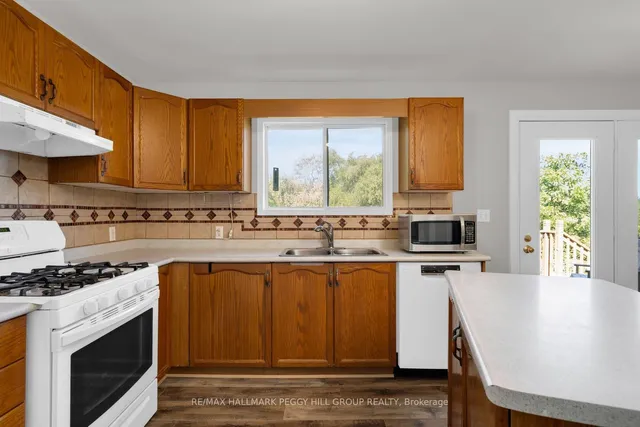 5900 Old Mill Rd, Essa 5