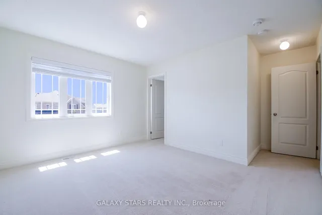 22 Don Hadden Cres, Brock 5