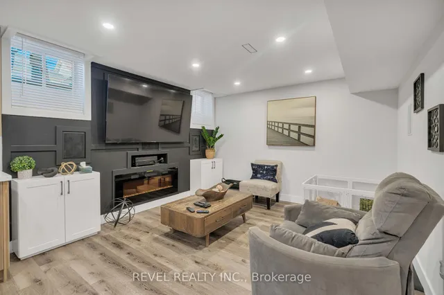 6 Mckay Ave, New Tecumseth 4