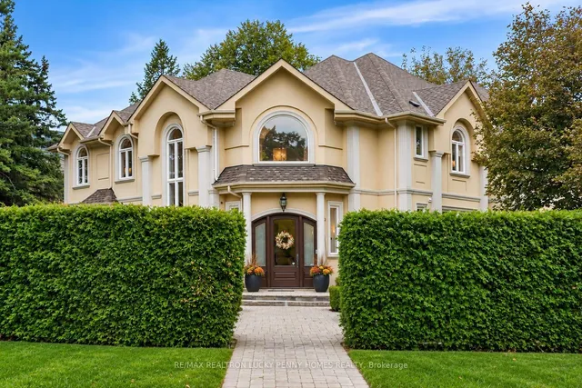 18 Donna Mae Cres, Vaughan 2