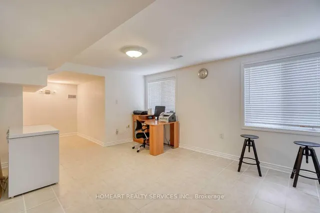 388 Wood Duck Lane, Newmarket 4