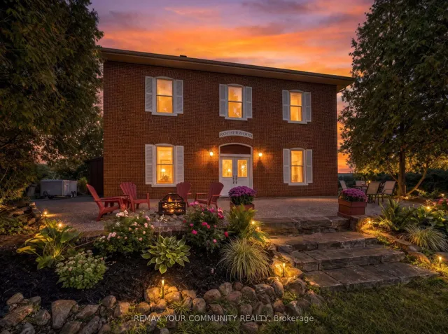 351 Hedge Rd, Georgina 3