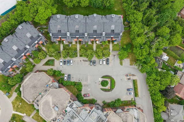 100 Arbors Lane #TH 8, Vaughan 3