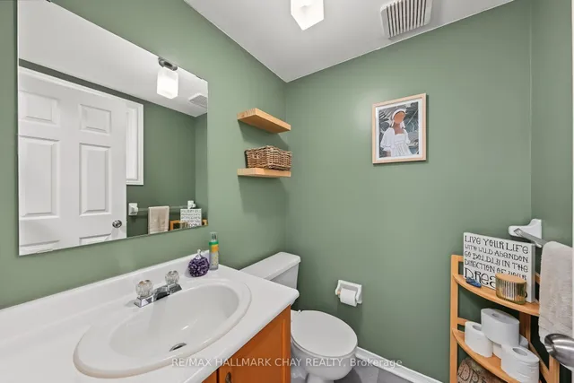 55 Riverley Lane, New Tecumseth 4