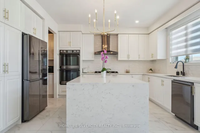 100 Church St, Georgina 3
